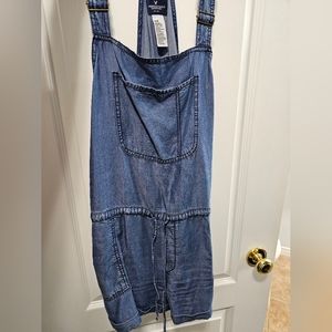 Short overalls